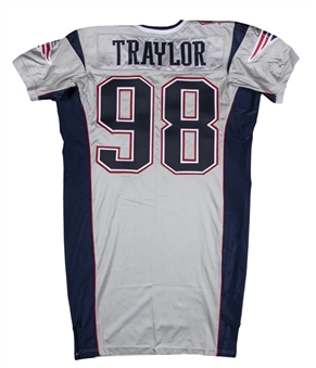 2004 Keith Traylor Team Issued New England Patriots Silver Alternate Jersey (New England Patriots COA)